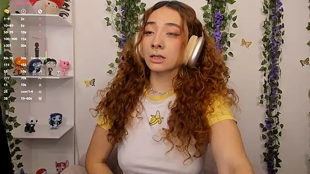 Annycolin  online show from 03/23/26, 07:36