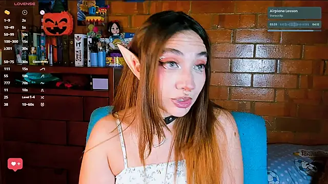 Annycolin  online show from 10/22/25, 03:17