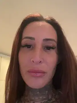 Snapshot of Black_sweet_Rose chatting on 01/24/25, 11:37 Black sweet Rose online show from 01/24/25, 11:37