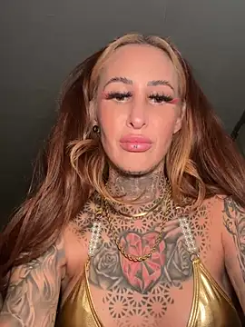 Snapshot of Black_sweet_Rose chatting on 12/13/25, 08:04 Black sweet Rose online show from 12/13/25, 08:04