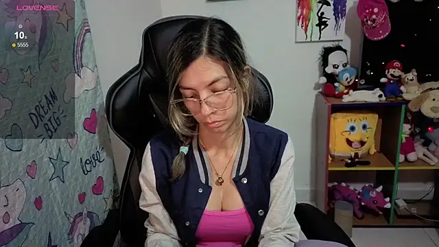 Princezzlove3 online show from 11/05/25, 12:14