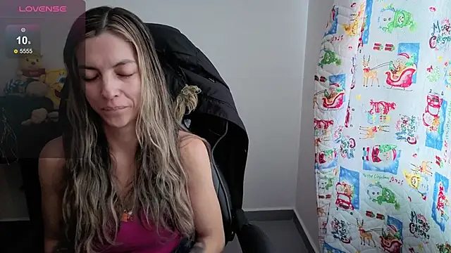 Princezzlove3 online show from 01/31/26, 07:56