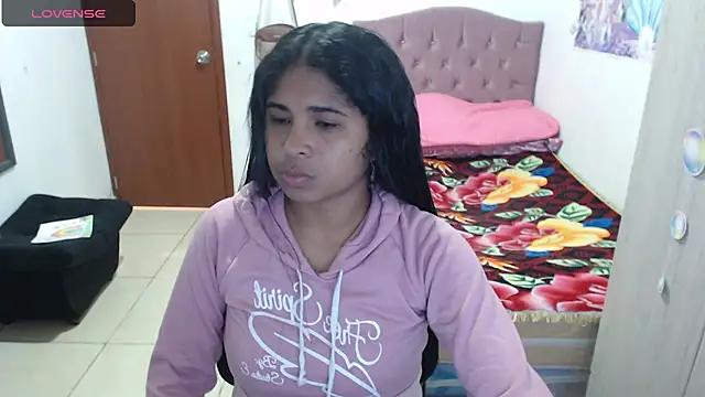 july-feria online show from 12/19/25, 07:05