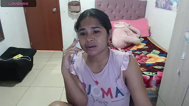 july-feria online show from 12/22/25, 03:56