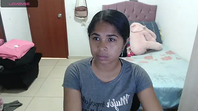 Snapshot of july-feria chatting on 09/12/25, 05:35 july-feria online show from 09/12/25, 05:35