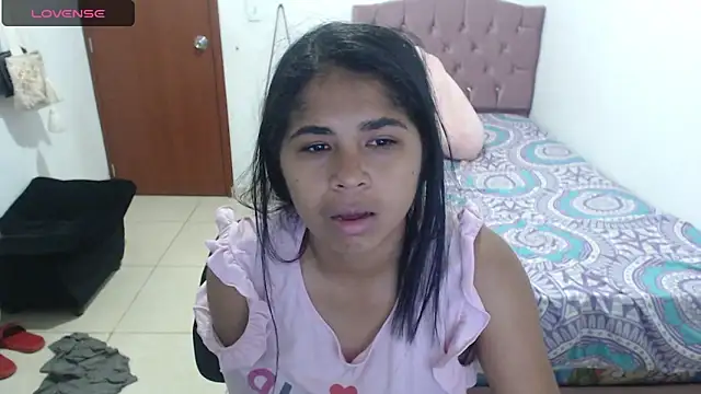 Snapshot of july-feria chatting on 02/10/25, 02:08 july-feria online show from 02/10/25, 02:08