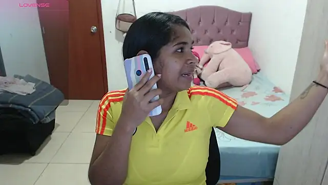 july-feria online show from 11/18/25, 10:24