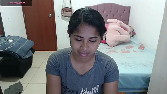 Snapshot of july-feria chatting on 10/05/25, 03:25 july-feria online show from 10/05/25, 03:25