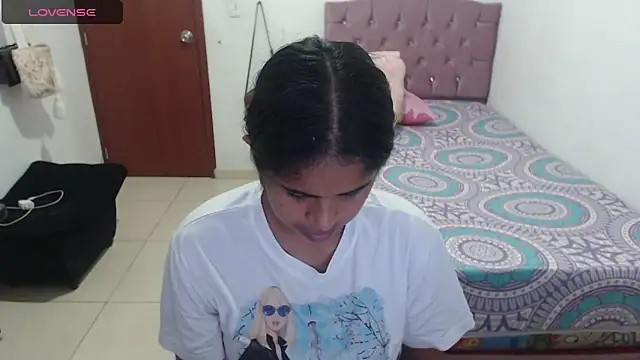 Snapshot of july-feria chatting on 02/05/25, 12:42 july-feria online show from 02/05/25, 12:42