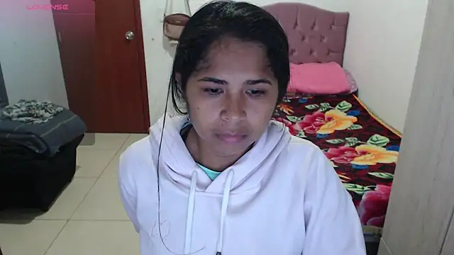 july-feria online show from 11/30/25, 03:07