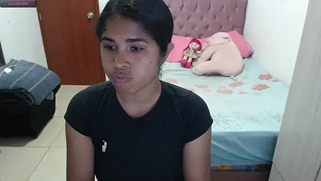 july-feria online show from 10/27/25, 07:15