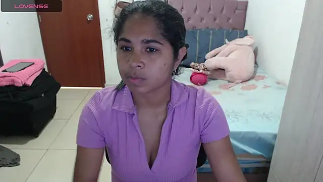 Snapshot of july-feria chatting on 09/26/25, 05:20 july-feria online show from 09/26/25, 05:20