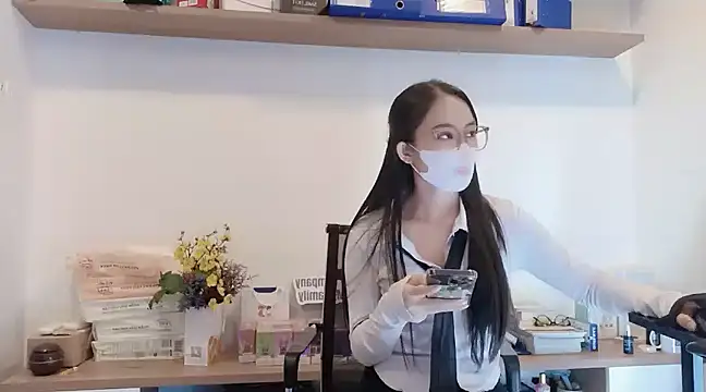 Lush-Office online show from 02/27/25, 10:44