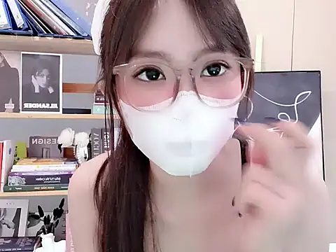 Lush-Office online show from 02/01/26, 10:24