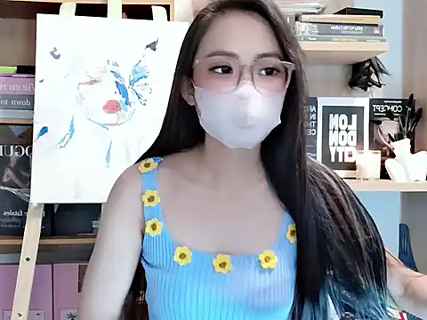 Snapshot of Lush-Office chatting on 10/20/25, 08:26 Lush-Office online show from 10/20/25, 08:26