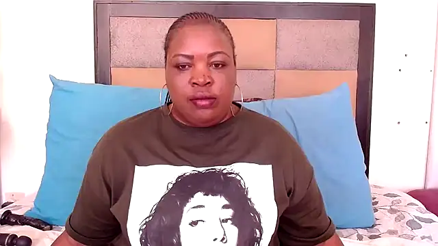 Snapshot of omalicha98 chatting on 10/16/25, 06:32 omalicha98 online show from 10/16/25, 06:32