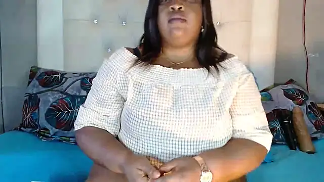 Snapshot of omalicha98 chatting on 04/11/26, 07:45 omalicha98 online show from 04/11/26, 07:45