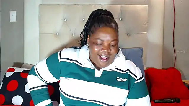Snapshot of omalicha98 chatting on 05/25/26, 06:45 omalicha98 online show from 05/25/26, 06:45