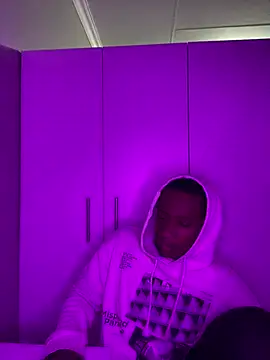 snotLoud online show from 03/18/25, 08:48