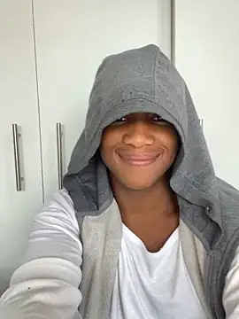 snotLoud online show from 02/28/25, 05:48