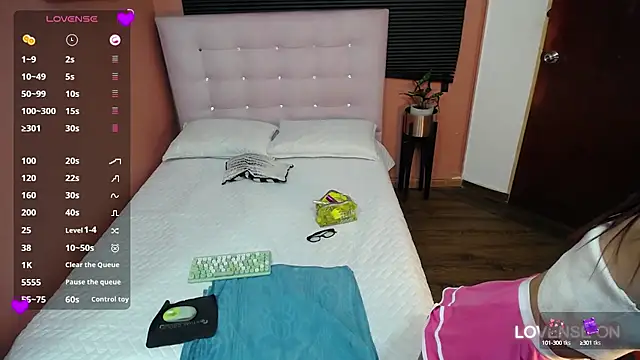 hot-littlechill online show from 03/06/25, 12:52