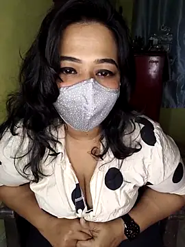 angelrani1234 online show from 10/10/25, 08:53