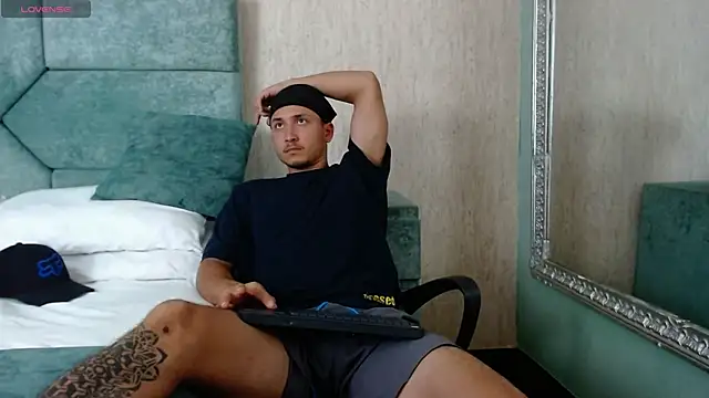 BrandonColee online show from 03/13/25, 06:23