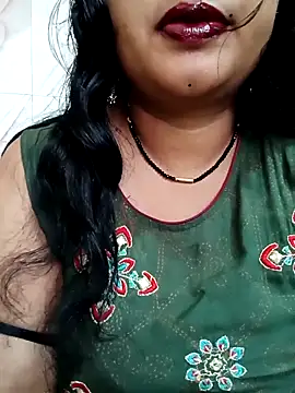 Snapshot of Haseena_Baby chatting on 05/05/26, 01:52 Haseena Baby online show from 05/05/26, 01:52