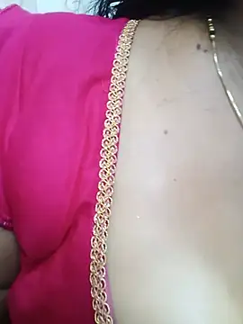 Snapshot of Haseena_Baby chatting on 06/10/26, 06:47 Haseena Baby online show from 06/10/26, 06:47