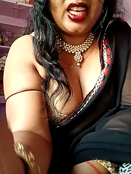 Snapshot of Haseena_Baby chatting on 04/23/26, 02:07 Haseena Baby online show from 04/23/26, 02:07