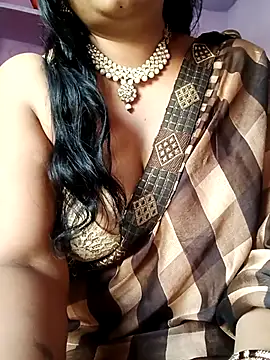 Snapshot of Haseena_Baby chatting on 04/18/26, 03:20 Haseena Baby online show from 04/18/26, 03:20