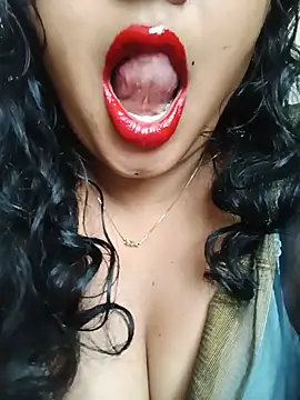 Snapshot of Haseena_Baby chatting on 06/28/26, 06:52 Haseena Baby online show from 06/28/26, 06:52