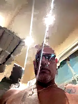 Snapshot of carlospingalinda chatting on 09/25/25, 07:09 carlospingalinda online show from 09/25/25, 07:09