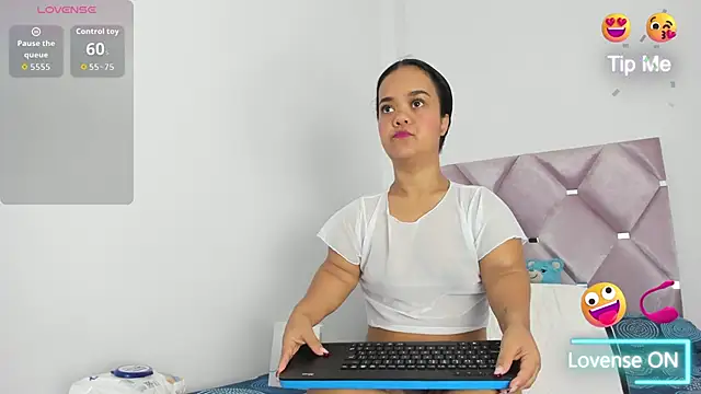 AnieRey online show from 02/23/26, 08:53