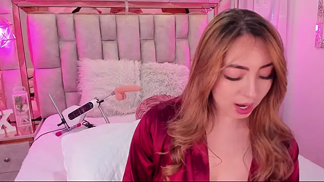 Snapshot of Katalina_Evans chatting on 10/02/25, 12:03 Katalina Evans online show from 10/02/25, 12:03