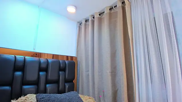 Katalina Evans online show from 04/09/26, 11:38