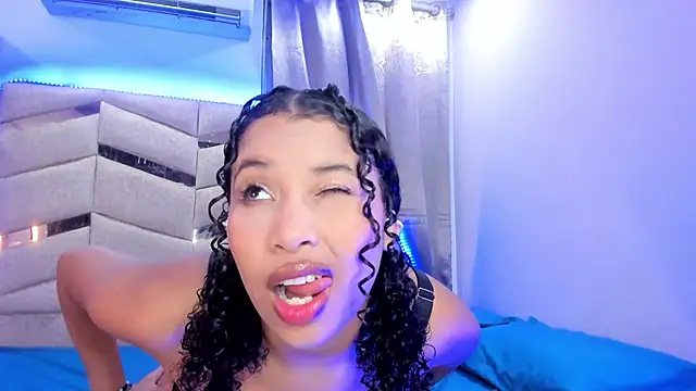 Snapshot of BrigitteRoy_ chatting on 06/06/26, 03:12 BrigitteRoy online show from 06/06/26, 03:12
