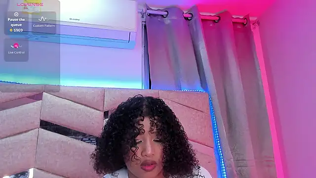 BrigitteRoy  online show from 03/20/26, 03:07