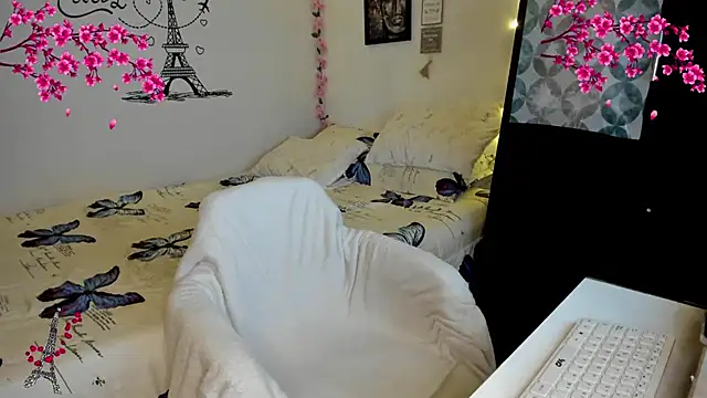 nataparis online show from 01/17/26, 12:26