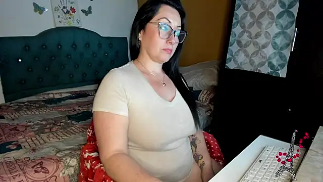 nataparis online show from 11/07/25, 12:15