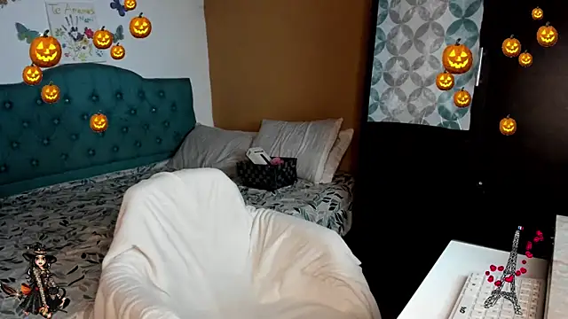 nataparis online show from 10/28/25, 11:58