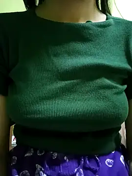 silverworm2026 online show from 02/23/25, 06:56