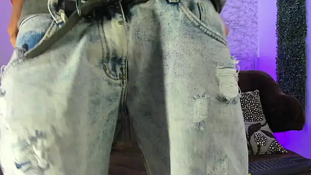 Thomass conor online show from 11/07/25, 11:41