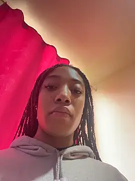 esmeralda-bk online show from 03/12/26, 07:40