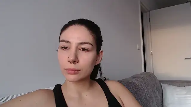 anaromeroxo online show from 02/18/25, 04:36