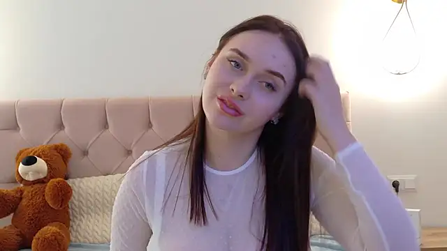 Lilliana Moon online show from 03/06/25, 12:09