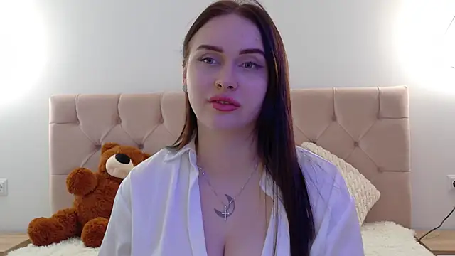 Lilliana Moon online show from 03/21/25, 09:56