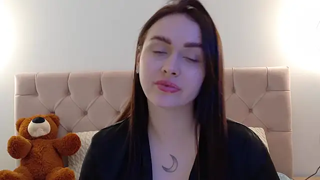 Lilliana Moon online show from 03/02/25, 10:05
