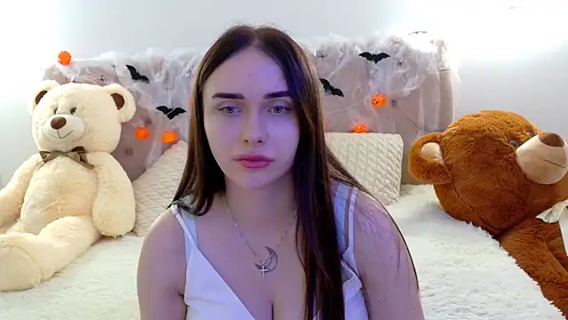 Snapshot of Lilliana_Moon chatting on 11/13/25, 07:56 Lilliana Moon online show from 11/13/25, 07:56