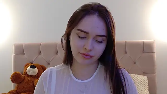 Lilliana Moon online show from 03/20/25, 09:15